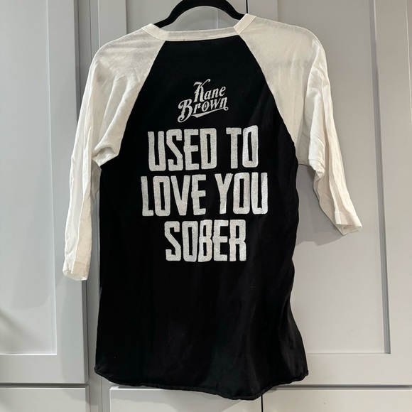 Kane Brown Used to Love You Sober Tour Shirt Baseball Style sz Small 3/4 Sleeve - Picture 4 of 4